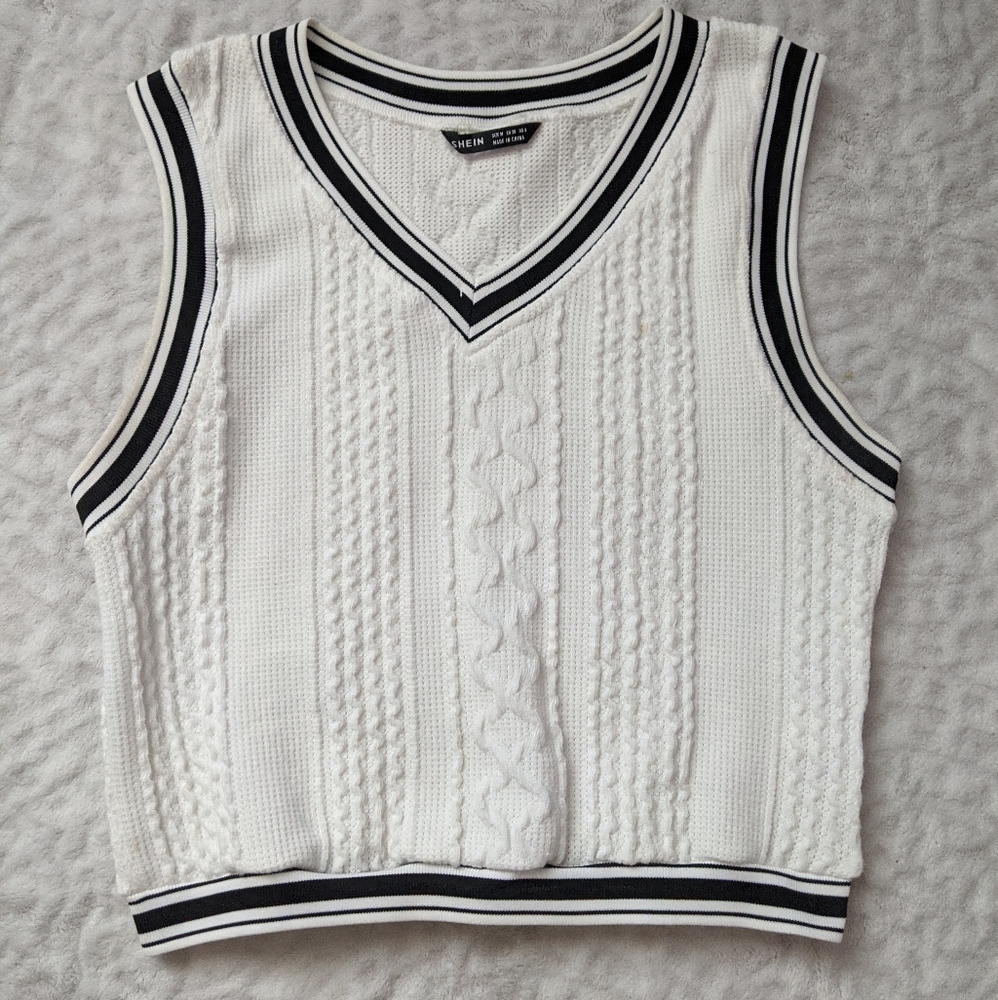 Sweater Vest